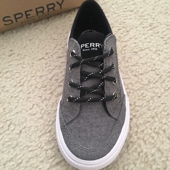 sperry deckfin jr